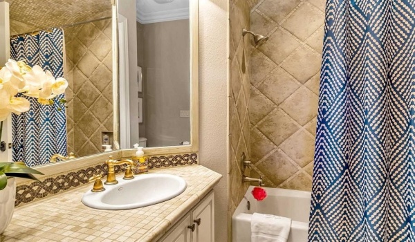 606 W Grande Boulevard, Tyler, TX 75703, 4 Habitaciones Habitaciones , ,6 BañosBaños,Residential,En Venta,606 W Grande Boulevard,20886291