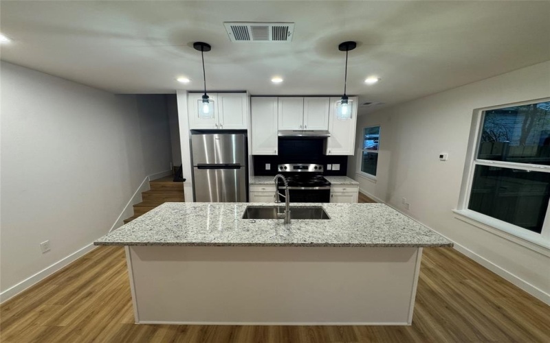 2017 May Street, Fort Worth, TX 76110, 3 Habitaciones Habitaciones , ,2 BañosBaños,Residential Lease,En Alquiler,2017 May Street,20887657