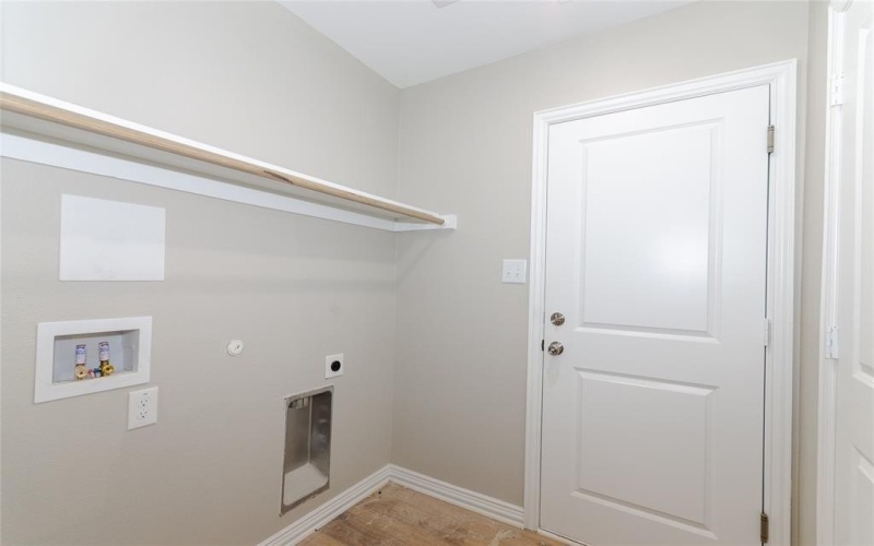 317 N Burdette Avenue, Sherman, TX 75090, 4 Bedrooms Bedrooms, ,2 BathroomsBathrooms,Residential Lease,For Rent,317 N Burdette Avenue,20887735