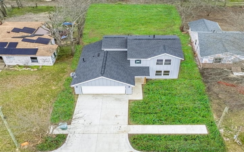 317 N Burdette Avenue, Sherman, TX 75090, 4 Bedrooms Bedrooms, ,2 BathroomsBathrooms,Residential Lease,For Rent,317 N Burdette Avenue,20887735