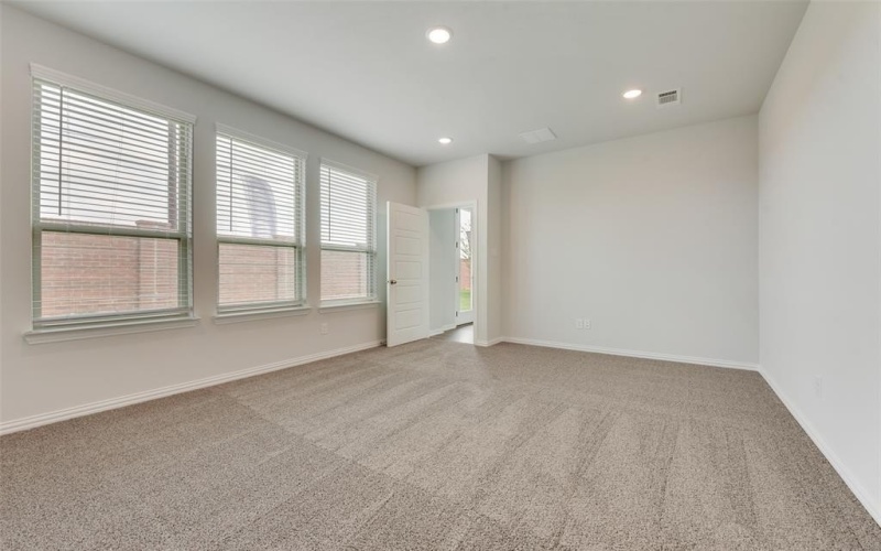 805 Hayes Court, Crowley, TX 76036, 4 Bedrooms Bedrooms, ,3 BathroomsBathrooms,Residential,For Sale,805 Hayes Court,20887816