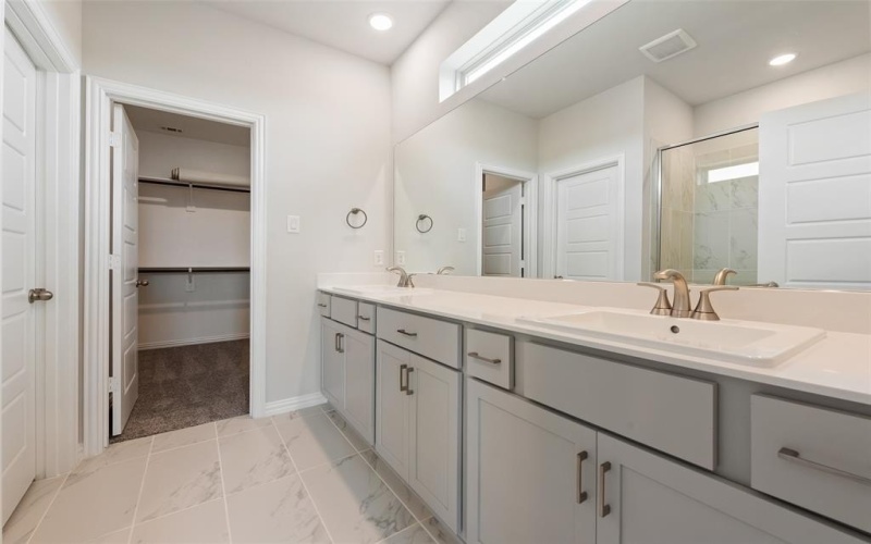 805 Hayes Court, Crowley, TX 76036, 4 Bedrooms Bedrooms, ,3 BathroomsBathrooms,Residential,For Sale,805 Hayes Court,20887816