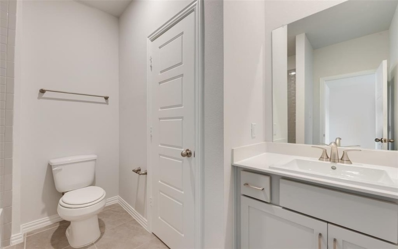 805 Hayes Court, Crowley, TX 76036, 4 Bedrooms Bedrooms, ,3 BathroomsBathrooms,Residential,For Sale,805 Hayes Court,20887816