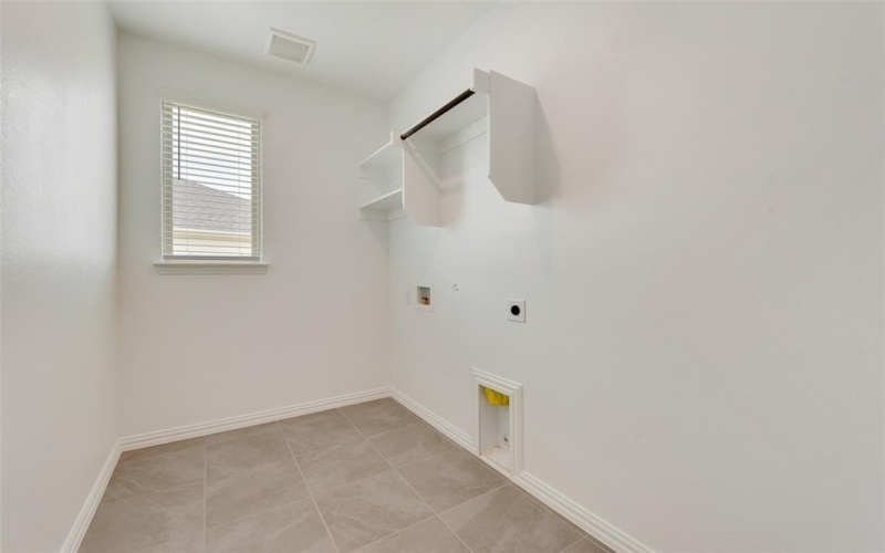 805 Hayes Court, Crowley, TX 76036, 4 Bedrooms Bedrooms, ,3 BathroomsBathrooms,Residential,For Sale,805 Hayes Court,20887816