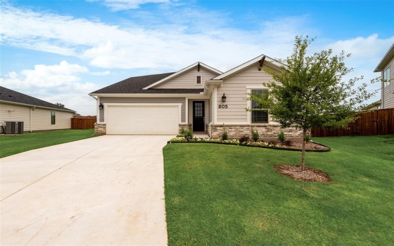 805 Hayes Court, Crowley, TX 76036, 4 Bedrooms Bedrooms, ,3 BathroomsBathrooms,Residential,For Sale,805 Hayes Court,20887816