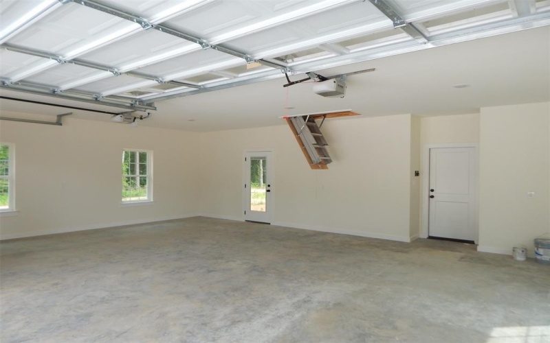 121 INDIAN ROCK DR, Gilmer, TX 75645, 5 Bedrooms Bedrooms, ,3 BathroomsBathrooms,Residential,For Sale,121 INDIAN ROCK DR,20890079