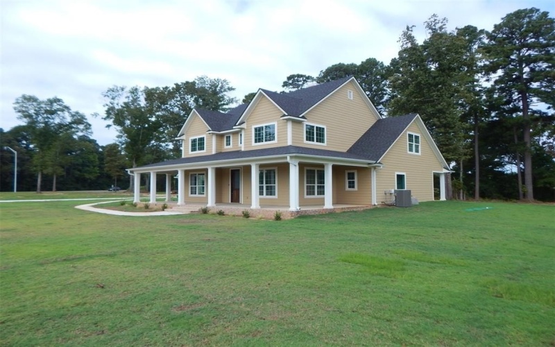 121 INDIAN ROCK DR, Gilmer, TX 75645, 5 Bedrooms Bedrooms, ,3 BathroomsBathrooms,Residential,For Sale,121 INDIAN ROCK DR,20890079