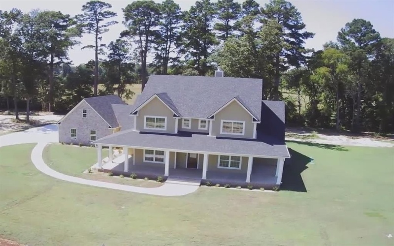 121 INDIAN ROCK DR, Gilmer, TX 75645, 5 Bedrooms Bedrooms, ,3 BathroomsBathrooms,Residential,For Sale,121 INDIAN ROCK DR,20890079