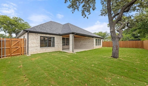 4713 SOUTH Drive, Fort Worth, TX 76109, 4 Bedrooms Bedrooms, ,2 BathroomsBathrooms,Residential,For Sale,4713 SOUTH Drive,20887881