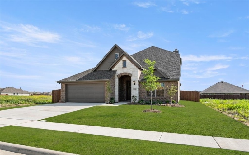 104 Trinity, Grandview, TX 76050, 4 Bedrooms Bedrooms, ,3 BathroomsBathrooms,Residential,For Sale,104 Trinity,20888035