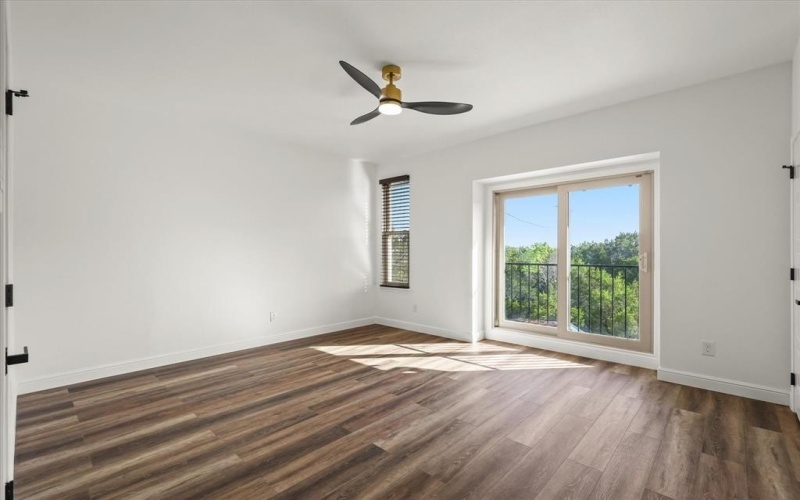 5610 Barkridge Drive #9, Granbury, TX 76048, 3 Bedrooms Bedrooms, ,2 BathroomsBathrooms,Residential,For Sale,5610 Barkridge Drive,20888052