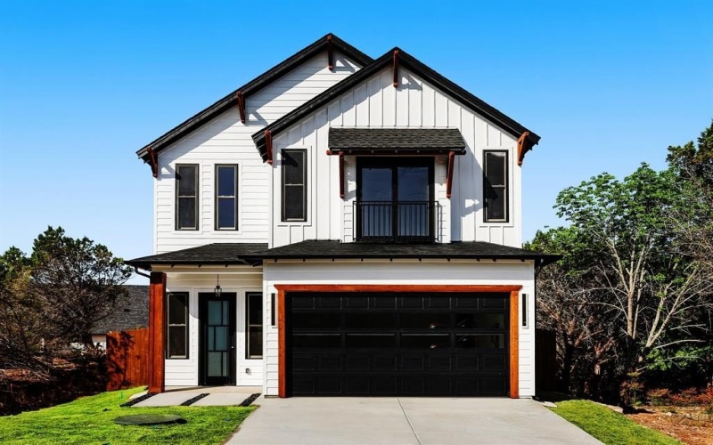 5610 Barkridge Drive #9, Granbury, TX 76048, 3 Bedrooms Bedrooms, ,2 BathroomsBathrooms,Residential,For Sale,5610 Barkridge Drive,20888052
