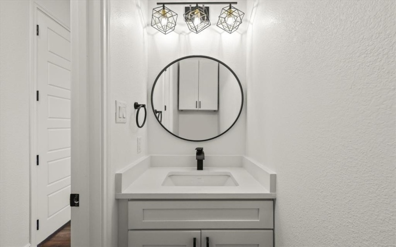5610 Barkridge Drive #9, Granbury, TX 76048, 3 Bedrooms Bedrooms, ,2 BathroomsBathrooms,Residential,For Sale,5610 Barkridge Drive,20888052