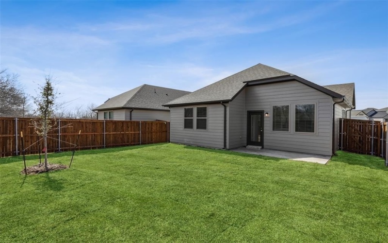 933 Tulip Trail, Lavon, TX 75166, 3 Bedrooms Bedrooms, ,2 BathroomsBathrooms,Residential,For Sale,933 Tulip Trail,20888066