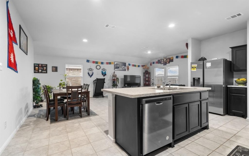 16617 Porterfield Lane, Justin, TX 76247, 3 Bedrooms Bedrooms, ,2 BathroomsBathrooms,Residential,For Sale,16617 Porterfield Lane,20888162