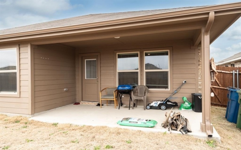 16617 Porterfield Lane, Justin, TX 76247, 3 Bedrooms Bedrooms, ,2 BathroomsBathrooms,Residential,For Sale,16617 Porterfield Lane,20888162