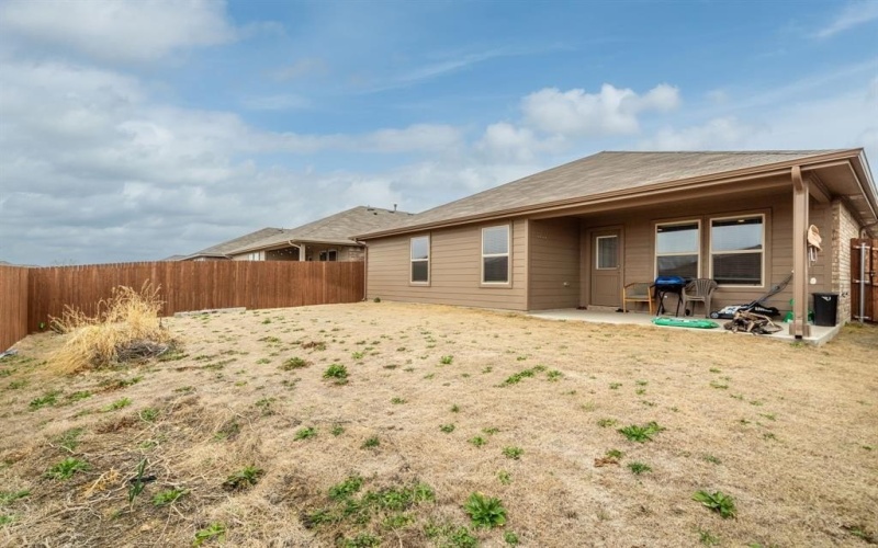 16617 Porterfield Lane, Justin, TX 76247, 3 Bedrooms Bedrooms, ,2 BathroomsBathrooms,Residential,For Sale,16617 Porterfield Lane,20888162