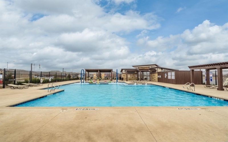 16617 Porterfield Lane, Justin, TX 76247, 3 Bedrooms Bedrooms, ,2 BathroomsBathrooms,Residential,For Sale,16617 Porterfield Lane,20888162