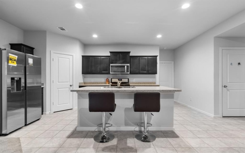 16617 Porterfield Lane, Justin, TX 76247, 3 Bedrooms Bedrooms, ,2 BathroomsBathrooms,Residential,For Sale,16617 Porterfield Lane,20888162