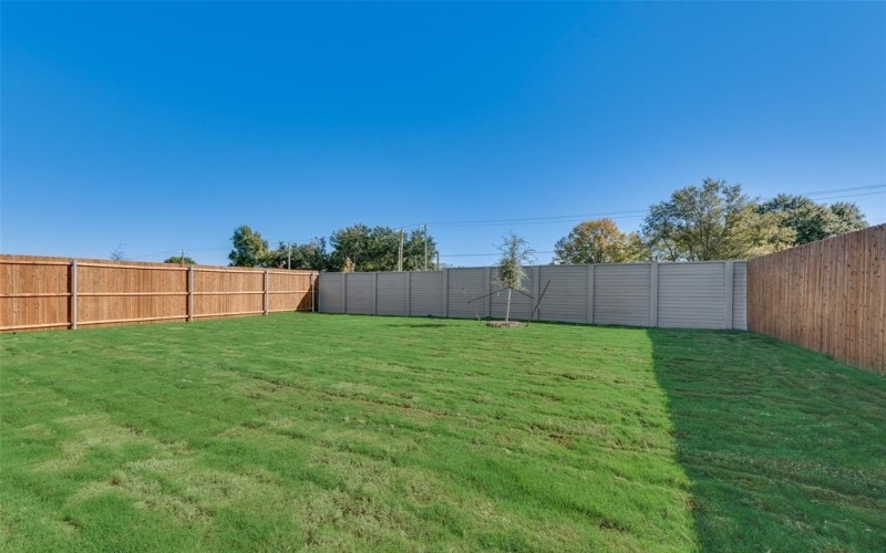 5058 Volunteer Drive, Ennis, TX 75119, 4 Bedrooms Bedrooms, ,2 BathroomsBathrooms,Residential,For Sale,5058 Volunteer Drive,20888302