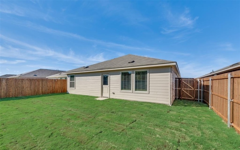 5058 Volunteer Drive, Ennis, TX 75119, 4 Bedrooms Bedrooms, ,2 BathroomsBathrooms,Residential,For Sale,5058 Volunteer Drive,20888302