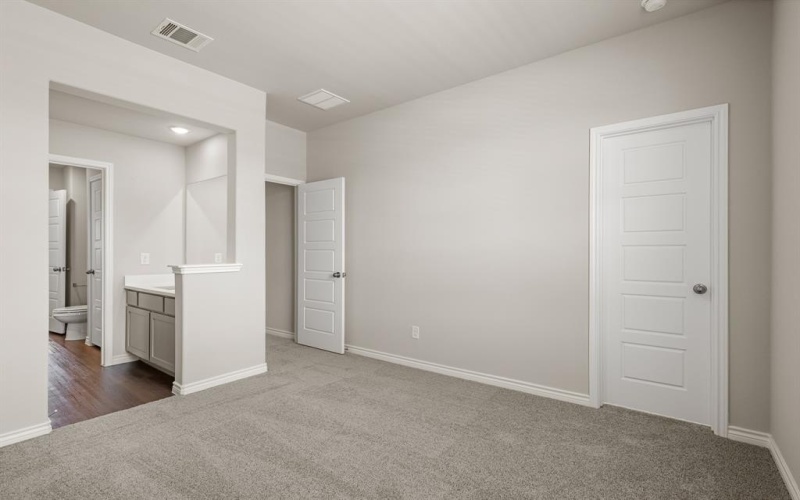 9232 Kansas Pacific Drive, Fort Worth, TX 76036, 4 Bedrooms Bedrooms, ,3 BathroomsBathrooms,Residential,For Sale,9232 Kansas Pacific Drive,20888373