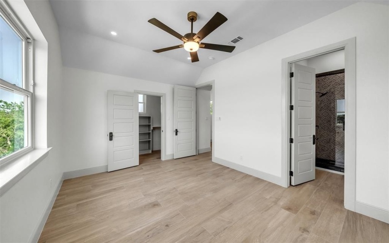 401 Lution Drive, Weatherford, TX 76087, 6 Bedrooms Bedrooms, ,9 BathroomsBathrooms,Residential,For Sale,401 Lution Drive,20888630