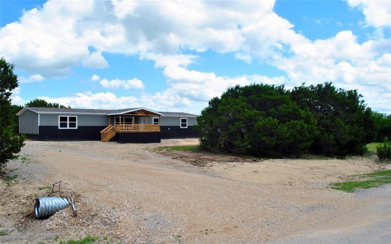 421 Brazos Mountain Drive, Weatherford, TX 76087, 5 Bedrooms Bedrooms, ,3 BathroomsBathrooms,Residential,For Sale,421 Brazos Mountain Drive,20888720