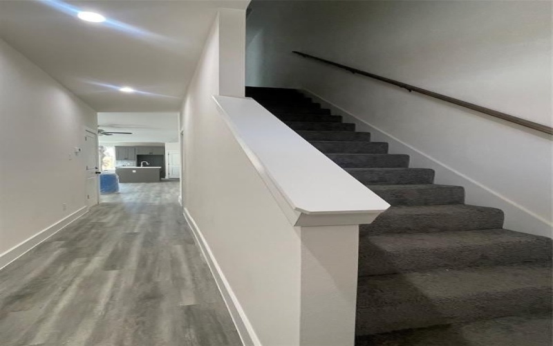 501 N Moore Street, Dallas, TX 75203, 3 Bedrooms Bedrooms, ,2 BathroomsBathrooms,Residential,For Sale,501 N Moore Street,20886683