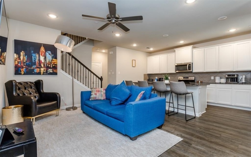 1270 Alamo. Drive, Lewisville, TX 75077, 3 Bedrooms Bedrooms, ,2 BathroomsBathrooms,Residential Lease,For Rent,1270 Alamo. Drive,20886876