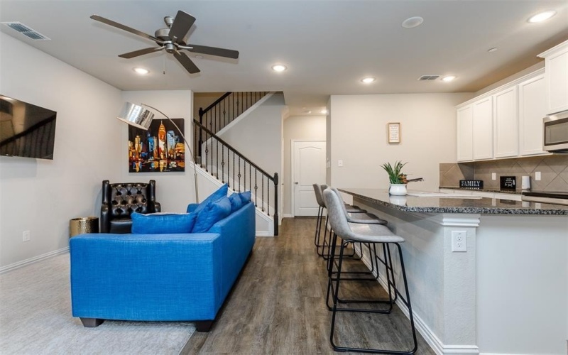 1270 Alamo. Drive, Lewisville, TX 75077, 3 Bedrooms Bedrooms, ,2 BathroomsBathrooms,Residential Lease,For Rent,1270 Alamo. Drive,20886876