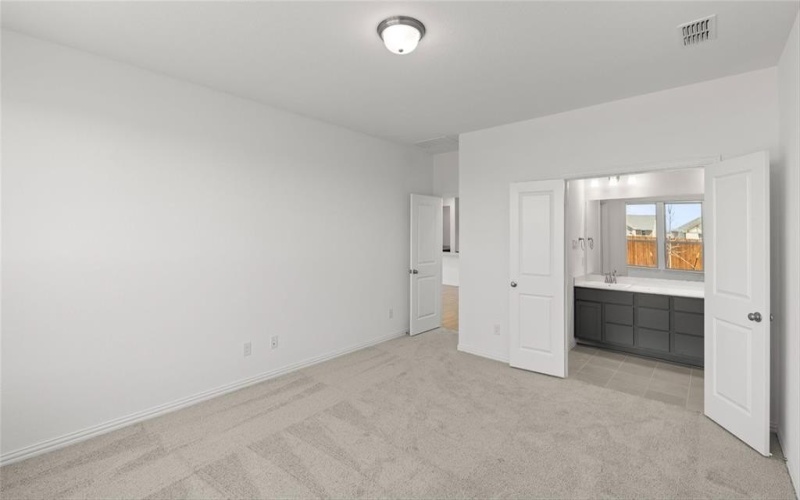 1313 Rothland Lane, Red Oak, TX 75154, 3 Habitaciones Habitaciones , ,2 BañosBaños,Residential,En Venta,1313 Rothland Lane,20886890