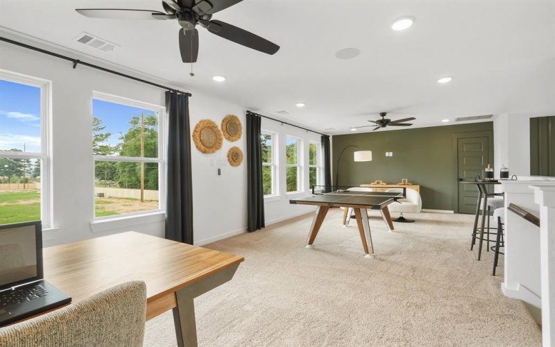 1709 Edgeway, Aubrey, TX 76227, 4 Bedrooms Bedrooms, ,3 BathroomsBathrooms,Residential,For Sale,1709 Edgeway,20886919
