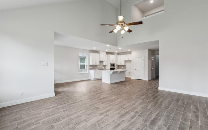 201 Portina Drive, Anna, TX 75409, 5 Habitaciones Habitaciones , ,3 BañosBaños,Residential,En Venta,201 Portina Drive,20888883
