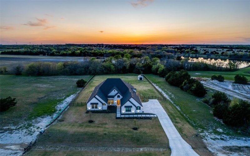 126 Deer Crossing Road, Gunter, TX 75058, 4 Habitaciones Habitaciones , ,3 BañosBaños,Residential,En Venta,126 Deer Crossing Road,20888904