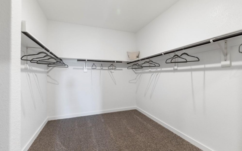 728 Spaulding Street, Fort Worth, TX 76247, 5 Bedrooms Bedrooms, ,3 BathroomsBathrooms,Residential Lease,For Rent,728 Spaulding Street,20886967