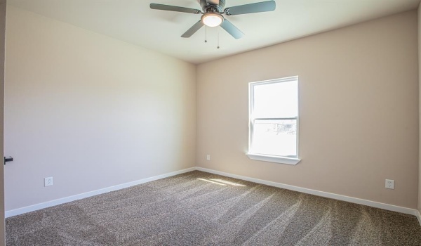 120 Brookview Drive, Bridgeport, TX 76426, 4 Bedrooms Bedrooms, ,2 BathroomsBathrooms,Residential,For Sale,120 Brookview Drive,20889008