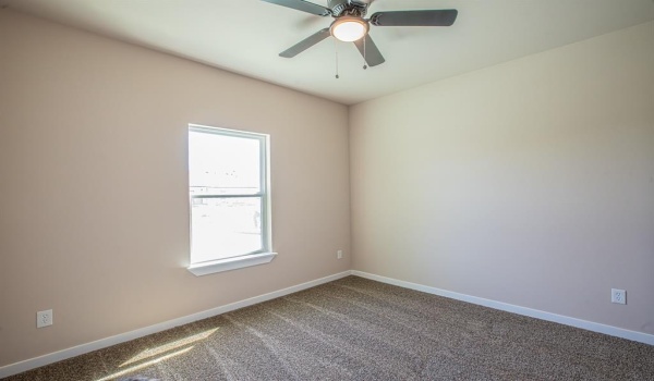 120 Brookview Drive, Bridgeport, TX 76426, 4 Bedrooms Bedrooms, ,2 BathroomsBathrooms,Residential,For Sale,120 Brookview Drive,20889008
