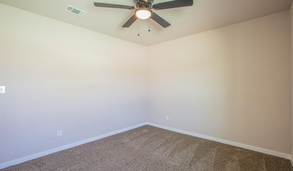 120 Brookview Drive, Bridgeport, TX 76426, 4 Bedrooms Bedrooms, ,2 BathroomsBathrooms,Residential,For Sale,120 Brookview Drive,20889008