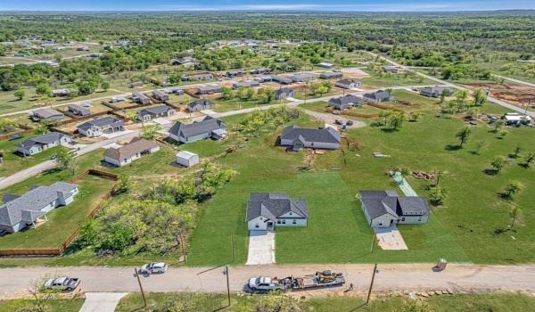 120 Brookview Drive, Bridgeport, TX 76426, 4 Bedrooms Bedrooms, ,2 BathroomsBathrooms,Residential,For Sale,120 Brookview Drive,20889008