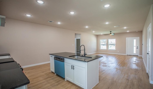 120 Brookview Drive, Bridgeport, TX 76426, 4 Bedrooms Bedrooms, ,2 BathroomsBathrooms,Residential,For Sale,120 Brookview Drive,20889008
