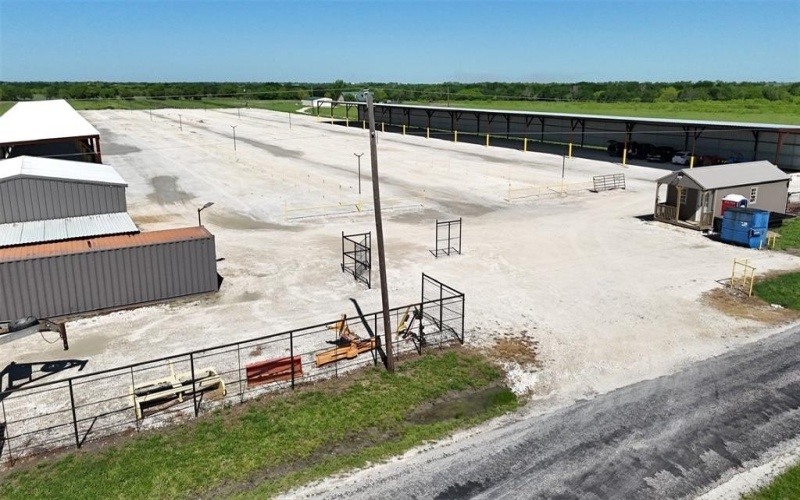 517 Vaughan Lane, Tioga, TX 76271, ,Commercial Sale,En Venta,517 Vaughan Lane,20889108