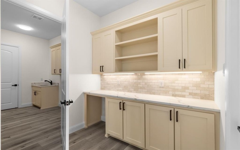 8024 Harvest Drive, Grandview, TX 76050, 5 Bedrooms Bedrooms, ,5 BathroomsBathrooms,Residential,For Sale,8024 Harvest Drive,20889111