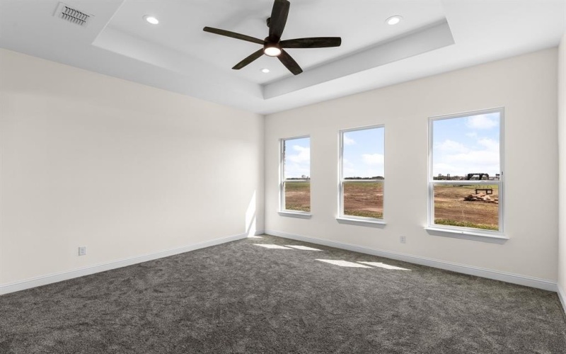 8024 Harvest Drive, Grandview, TX 76050, 5 Bedrooms Bedrooms, ,5 BathroomsBathrooms,Residential,For Sale,8024 Harvest Drive,20889111