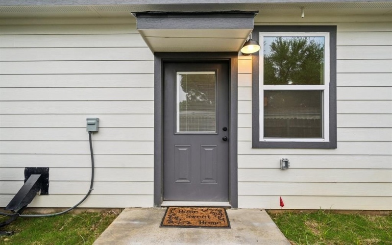 3829 Lands End Court, Granbury, TX 76048, 3 Bedrooms Bedrooms, ,2 BathroomsBathrooms,Residential,For Sale,3829 Lands End Court,20889124