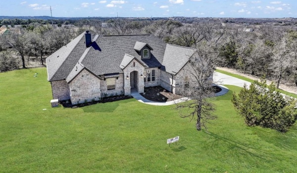 145 Fan Mill Trail, Weatherford, TX 76085, 4 Habitaciones Habitaciones , ,3 BañosBaños,Residential,En Venta,145 Fan Mill Trail,20889263