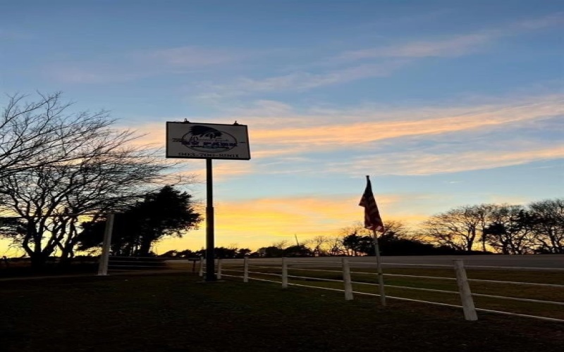 6869 S State Highway 121, Bonham, TX 75418, ,Commercial Sale,For Sale,6869 S State Highway 121,20889343