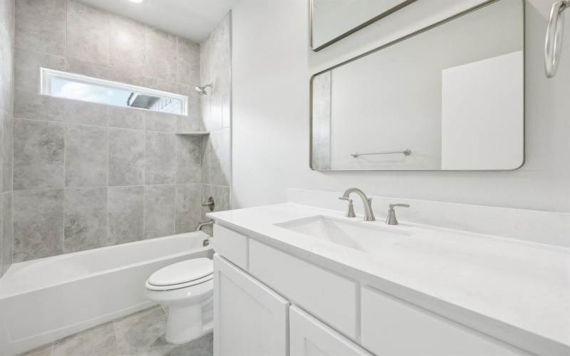 203 E Park Street, Little Elm, TX 75068, 3 Bedrooms Bedrooms, ,2 BathroomsBathrooms,Residential,For Sale,203 E Park Street,20889482