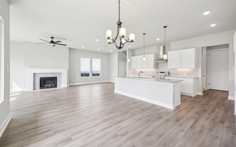 203 E Park Street, Little Elm, TX 75068, 3 Bedrooms Bedrooms, ,2 BathroomsBathrooms,Residential,For Sale,203 E Park Street,20889482