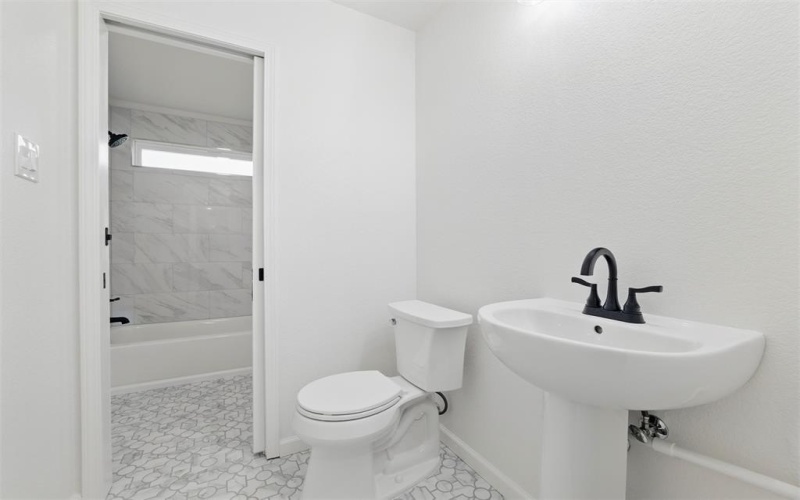 307 S Carlton Street, Ennis, TX 75119, 3 Bedrooms Bedrooms, ,2 BathroomsBathrooms,Residential,For Sale,307 S Carlton Street,20887310